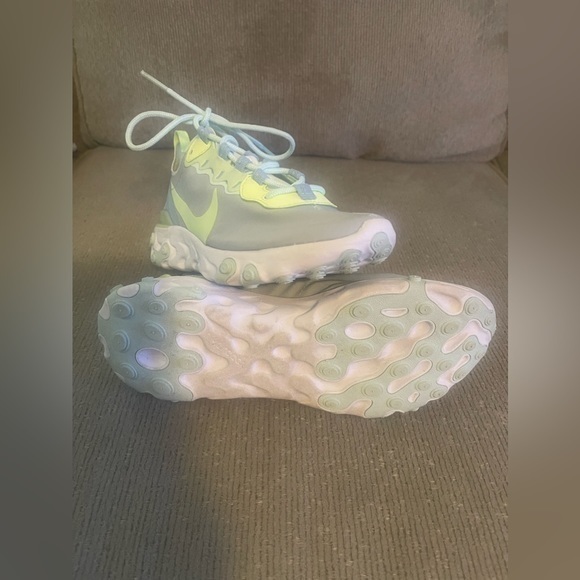 Nike React Element 55 Sneakers‎ in Frosted Spruce size 6 - Picture 5 of 6